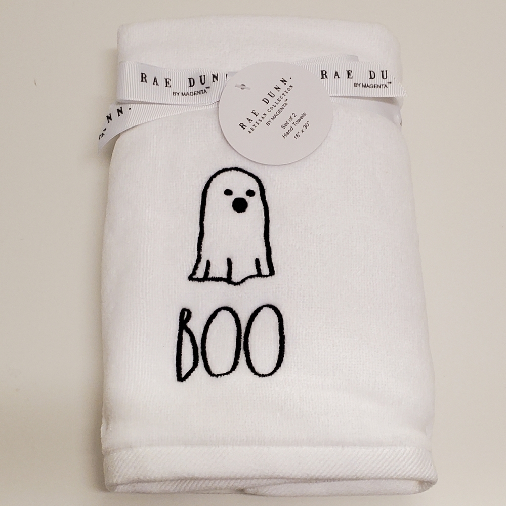 NWT Rae Dunn Halloween BOO Ghost White Embroidered Hand Towels 2PK